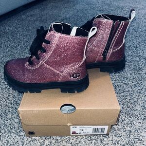 UGG Ashton Lace Up Pink Glitter Boots